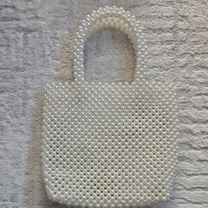 Pearl Beaded Tote Bag – White Elegant Handbag